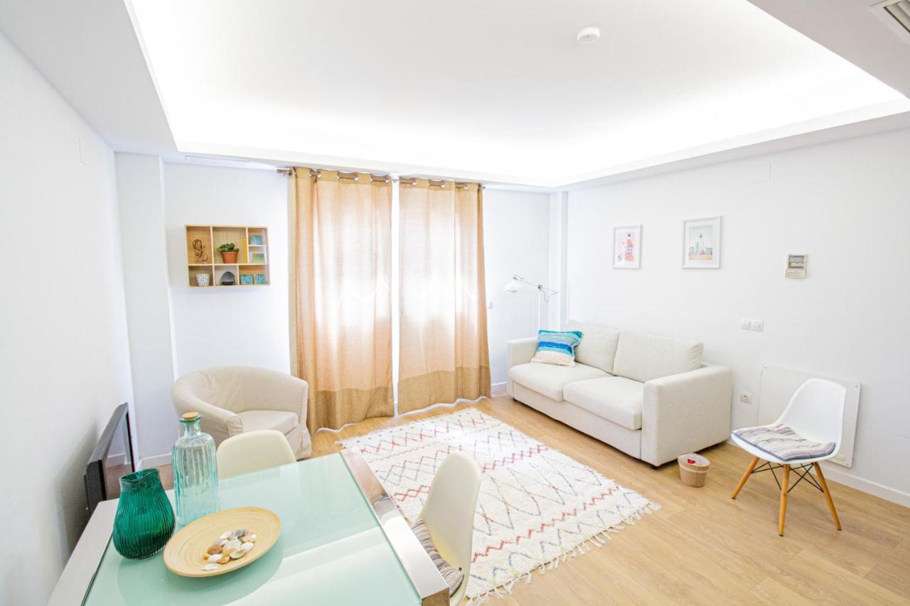 City Apartment With Workspace, Rooftop & Parking Tarifa Eksteriør billede
